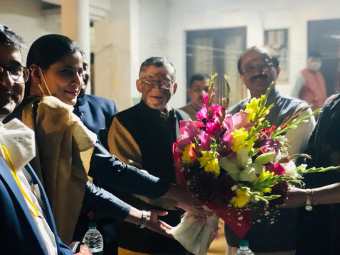 It was an immense pleasure meeting with Shri V. Muraleedharan Minister of External Affairs & Shri Santosh Gangwar Minister of Labour and Employment at his residence for dinner.
