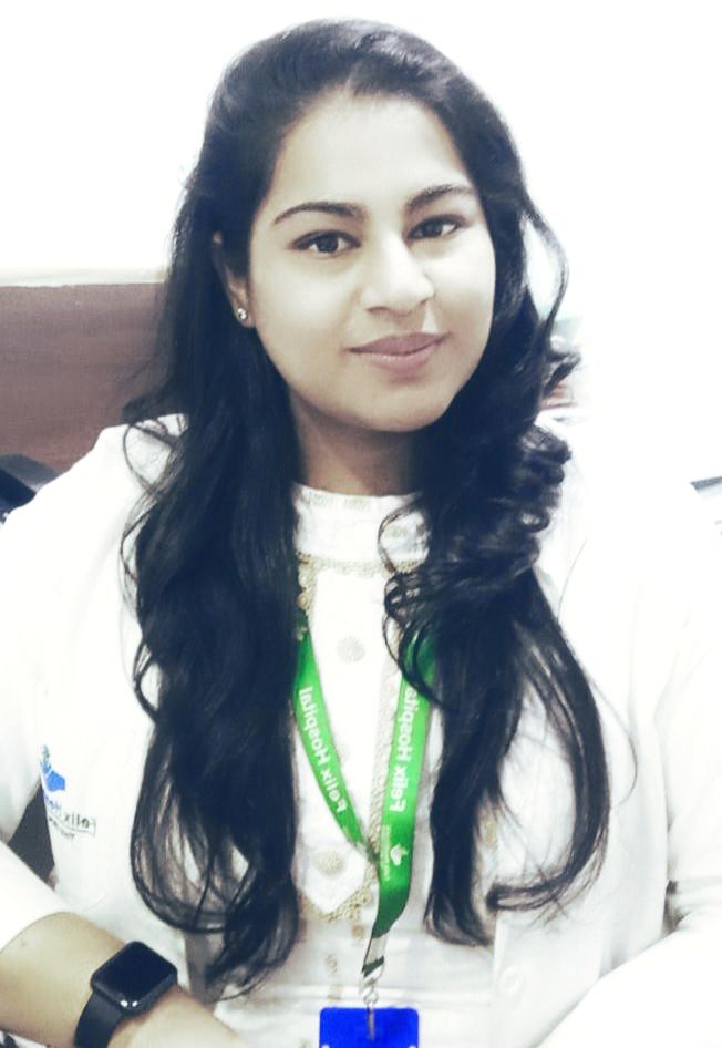 Dt. Nida Zafar