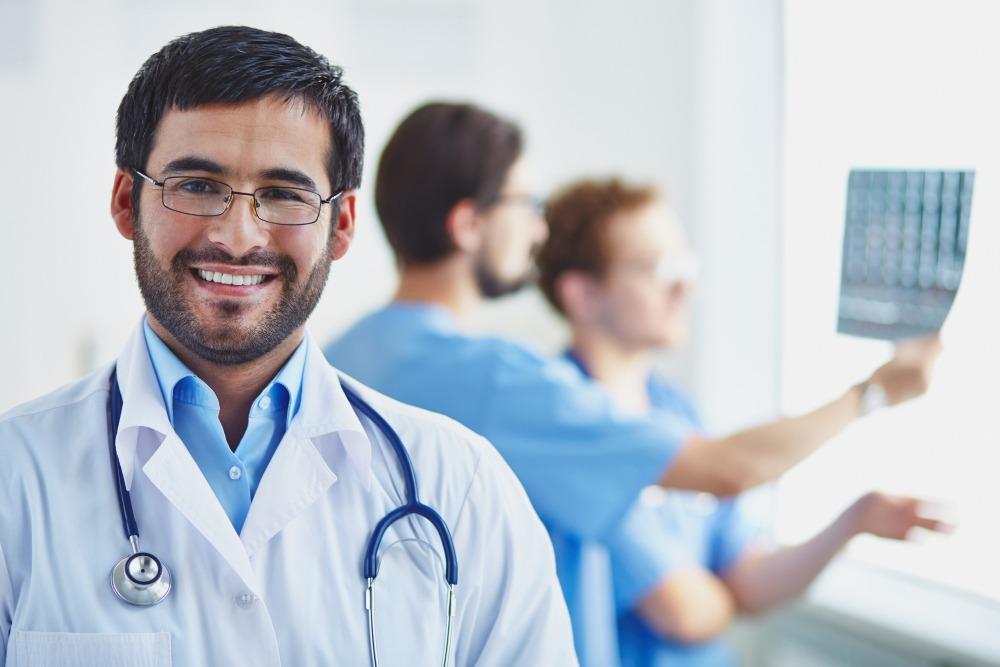 Best Fissure Doctor in Noida